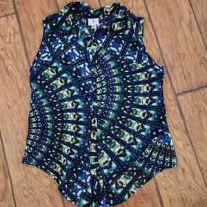 Worthington Petite-Lg blouse. sheer lightweight with pretty stain glass design